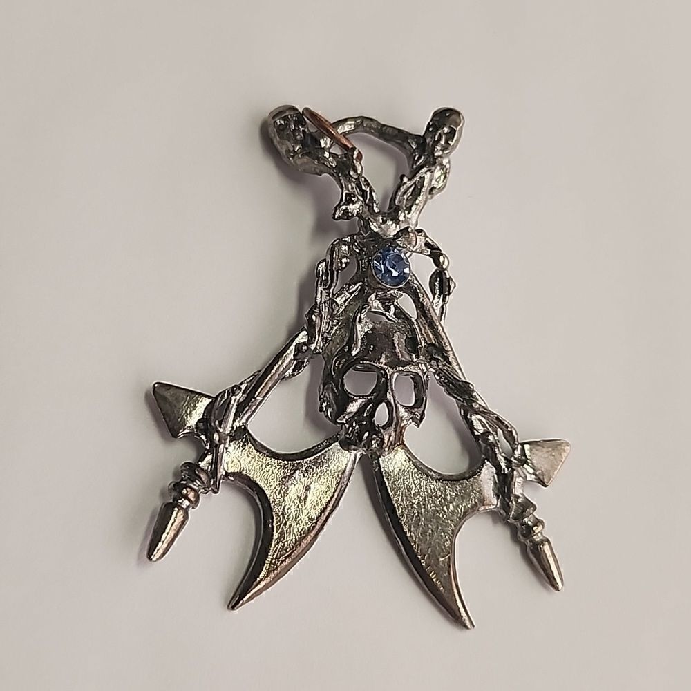 VTG Gothic Skulls Crossed Axes Blue Rhinestone Crystal Silver Pewter JPI Pendant